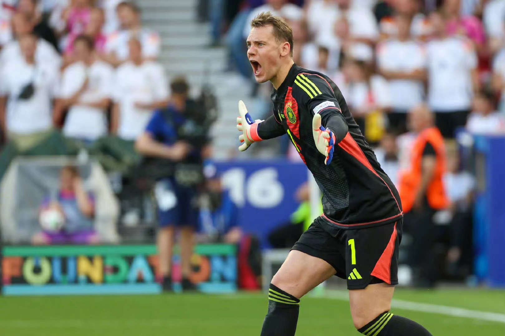 Un excellent gardien de but peut changer la victoire d'une équipe - Neuer